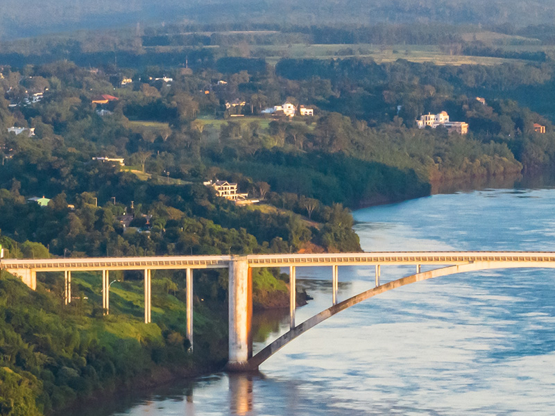 Ponte da Amizade
